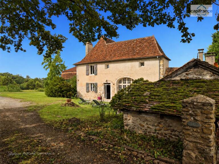 Maison à vendre 5 pièces SAUVETERRE DE BEARN (64) — photo 1