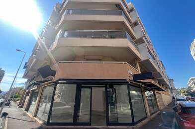 Commerce 2 pièces 1500 €