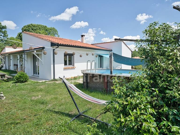 Maison de plain-pied 156 m² – 5 chambres - Montussan — photo 1