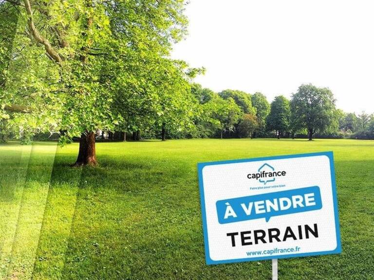 Terrain à vendre  LA GUERCHE SUR L'AUBOIS (18) — photo 1