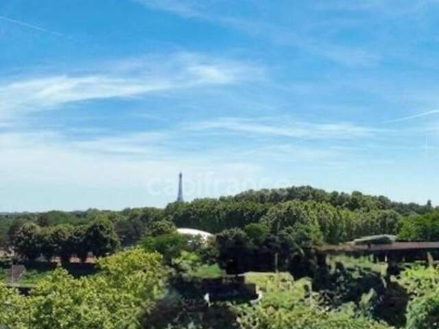 SURESNES Centre - Immeuble de bureaux 767m2 — photo du bien
