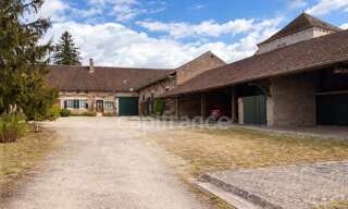 Maison 8 Pièces 330 m² à vendre à Verdun-Ciel (71350)