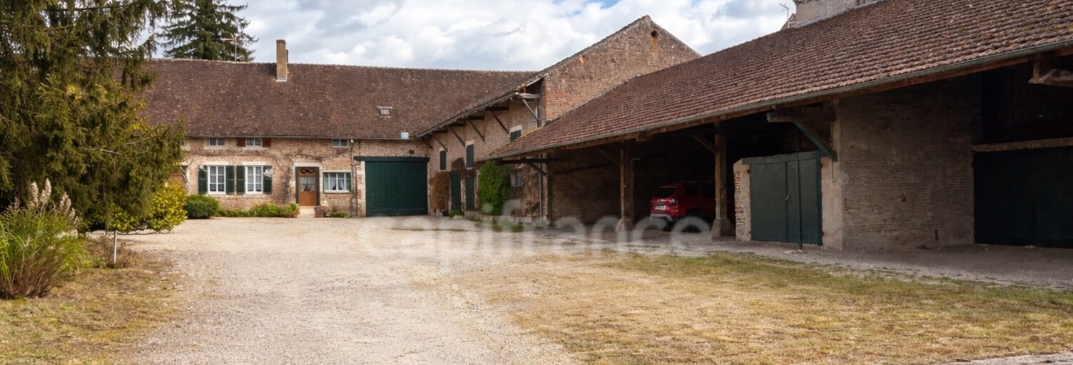Maison 8 Pièces 330 m² à vendre à Verdun-Ciel (71350)