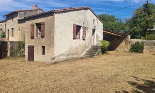 Maison 2 Pièces 30 m² à vendre à Louin (79600)