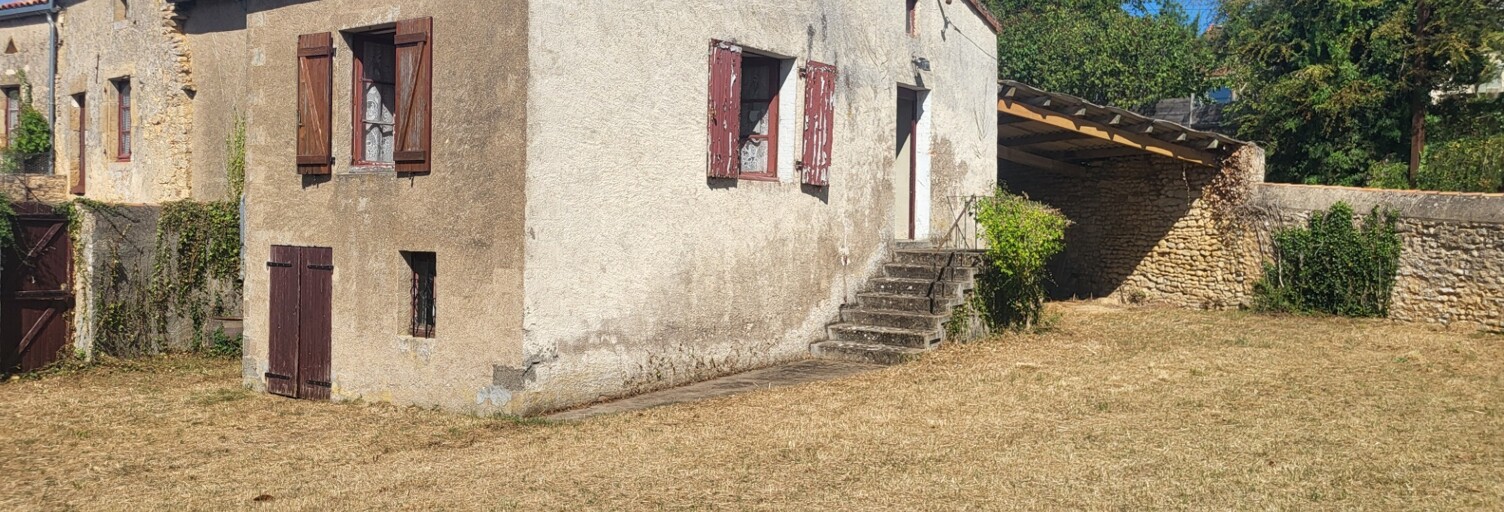 Maison 2 Pièces 30 m² à vendre à Louin (79600)