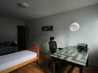 STUDIO MEUBLÉ – 31,27 m² – DERNIER ÉTAGE AVEC ASCENSEUR – — photo 3