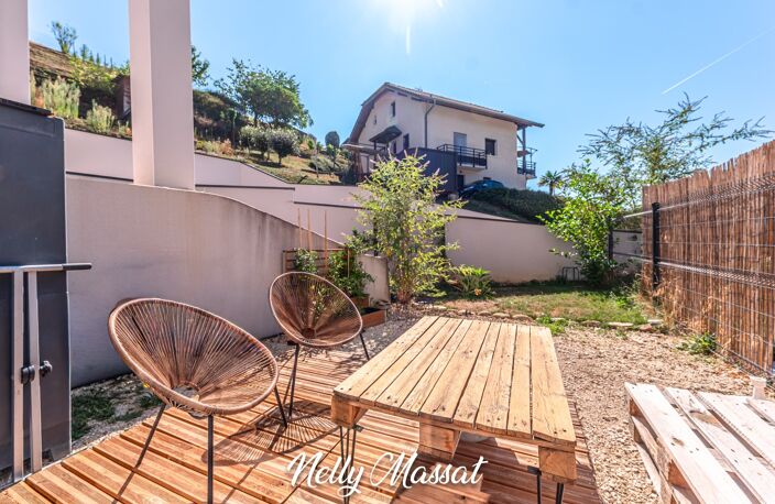 Appartement à vendre 4 pièces LA MOTTE SERVOLEX (73) - Triplex récent avec jardin et stationnement — photo 5