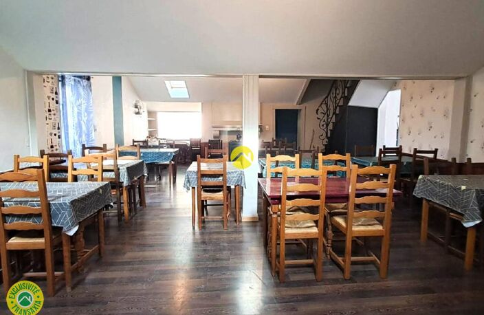 Appartement + commerce — photo 2