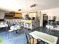 Appartement + commerce — photo 3