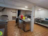 Appartement + commerce — photo 2