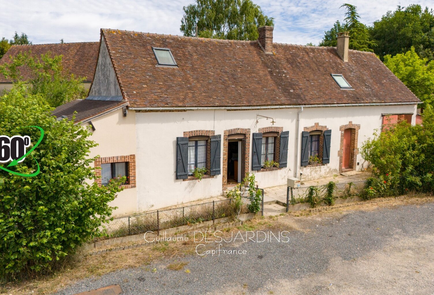 Maison 7 pièces à Tourouvre au Perche (61) — photo 1
