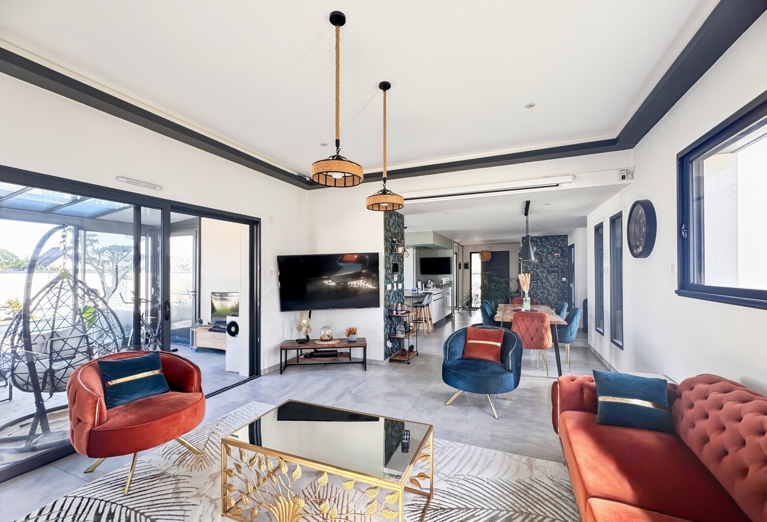 Maison d’architecte contemporaine connectée BBC 188 m² avec prestations d'exception sur parcelle de 750 m² avec piscine — photo 1