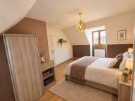   POURQUOI CETTE MAISON À ÉGLY POURRAIT BIEN VOUS SURPRENDRE ?   4 CHAMBRES & JARDIN ! — photo 3