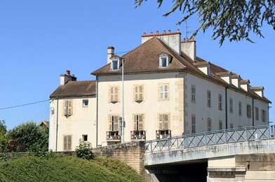 Appartement 4 pièces 235000 €