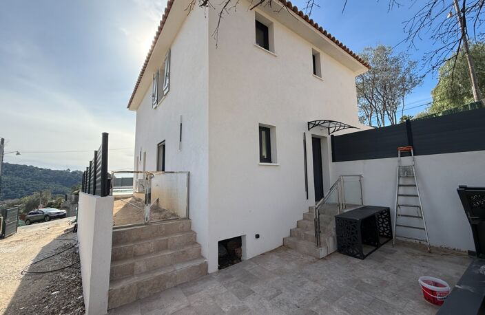 Maison à vendre 4 pièces TOULON (83) — photo 3