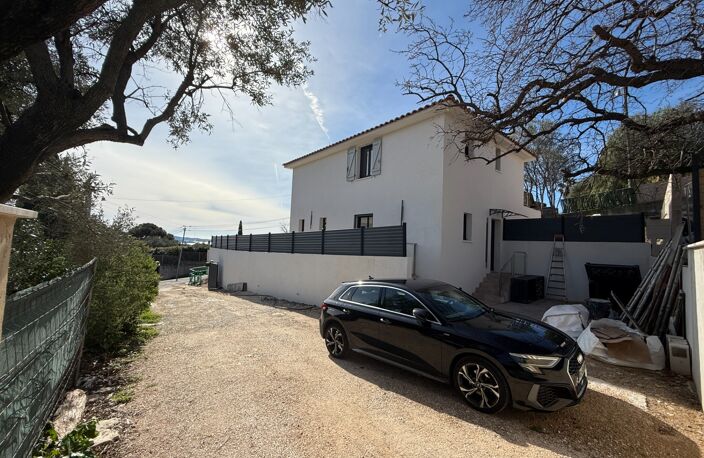 Maison à vendre 4 pièces TOULON (83) — photo 4