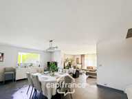 Maison à vendre 6 pièces  PONTIVY – PROXIMITÉ DU QUARTIER DE TRELEAU – MAISON FAMILIALE AVEC EXTENSION ET SOUS-SOL COMPLET — photo 4