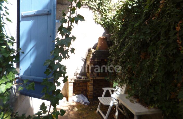 PREMERY 58700 Maison centre ville avec toutes commodités — photo 2