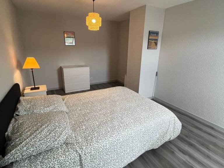 Appartement Rénové 31.11m2 À Louer — photo 1