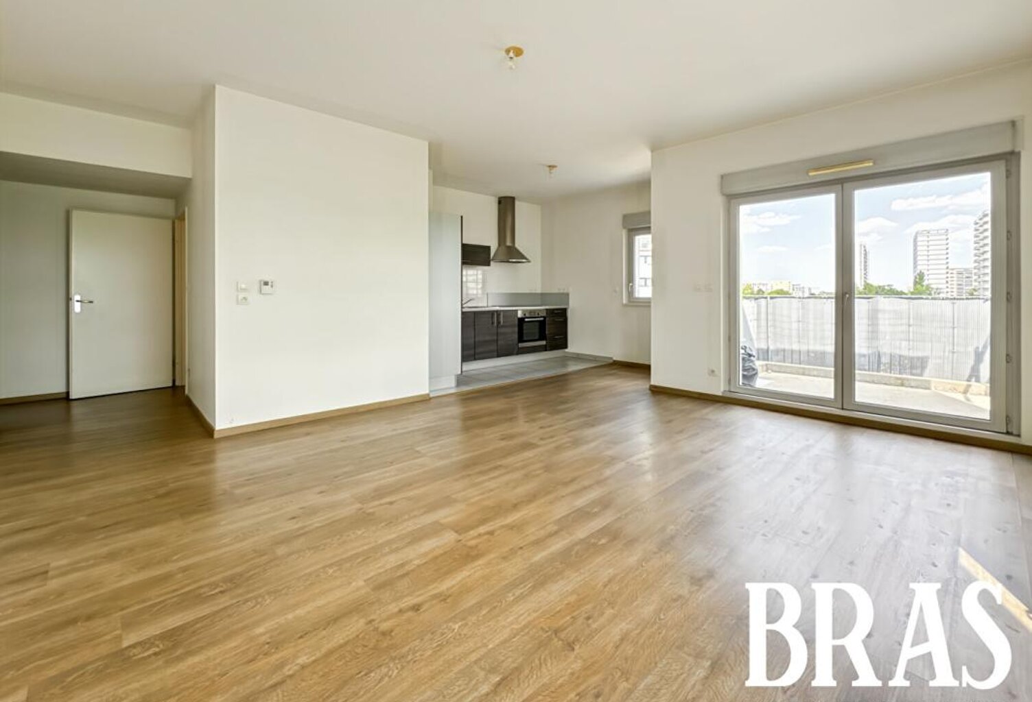 BEAULIEU - MANGIN - T3 DERNIER ETAGE + GARAGE DOUBLE — photo 1