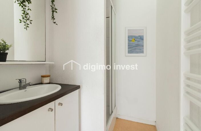 Appartement T1bis à deux pas des universités — photo 4