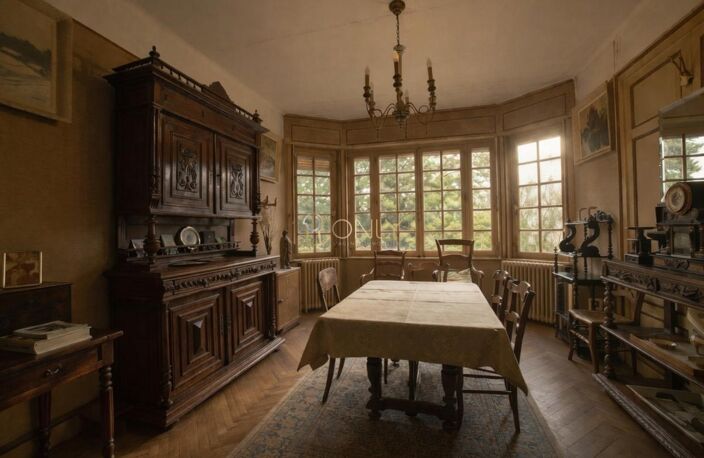 Neuville-sur-Saône, Maison à rénover, 5 chambres — photo 4