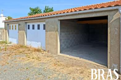 Garage  36000 €