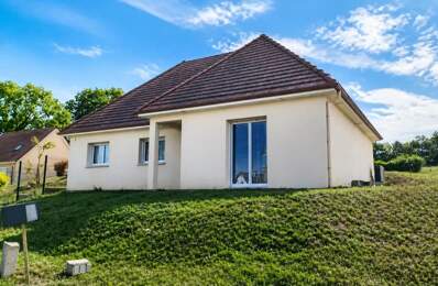 Maison de 5 pièces de 90 m² à Bernouville — photo du bien