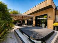 Maison de 8 pièces de 245 m² à Lamorlaye — photo 4