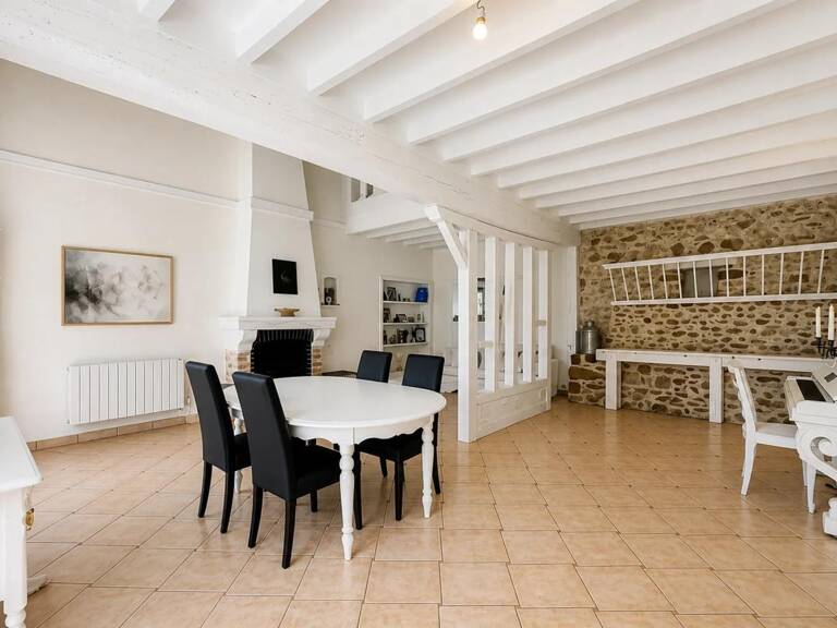 Maison de 6 pièces 180 m² 7mn de Donnemarie Dontilly — photo 1