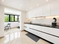 Maison de 9 pièces de 188 m² à Feyzin — photo 2