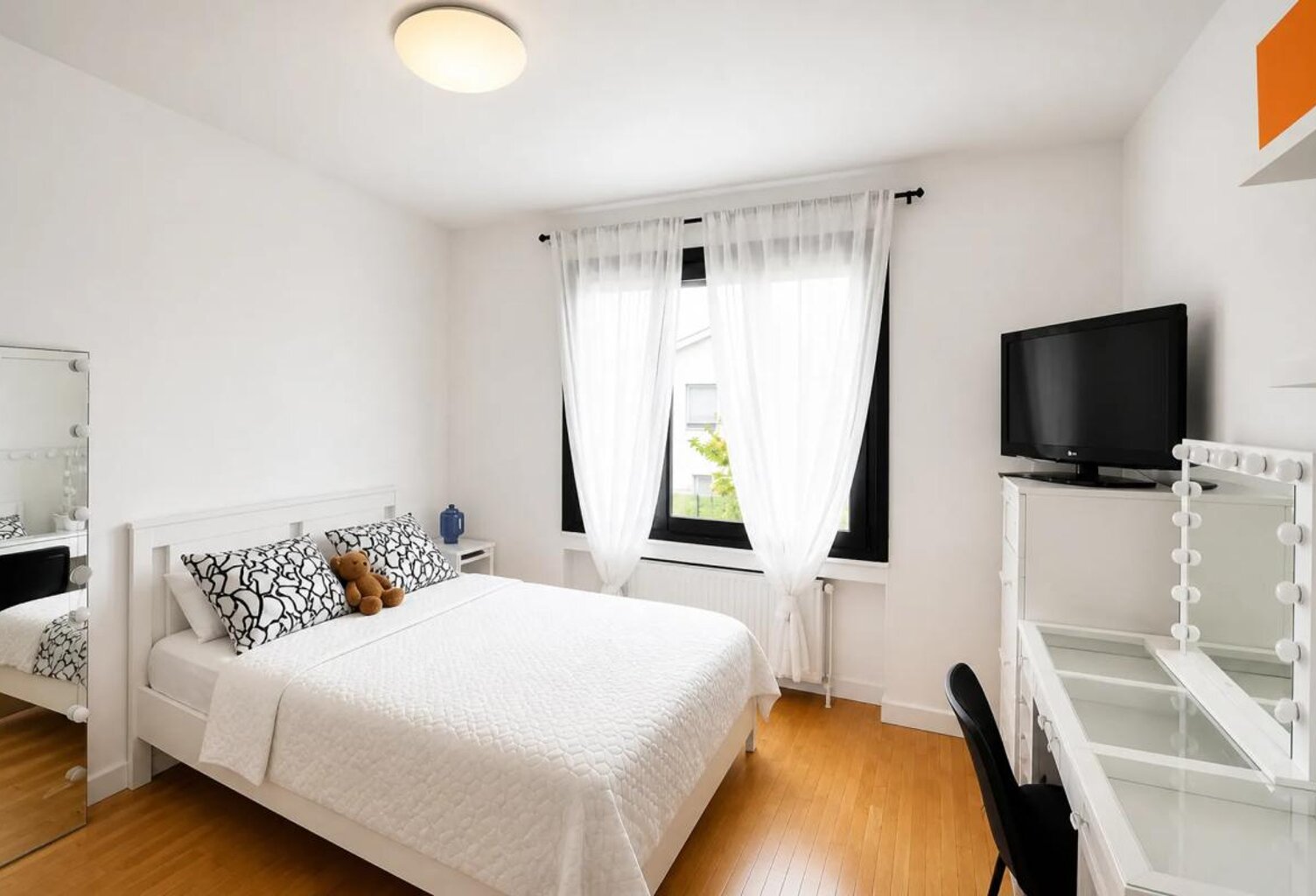 Maison de 9 pièces de 188 m² à Feyzin — photo 1