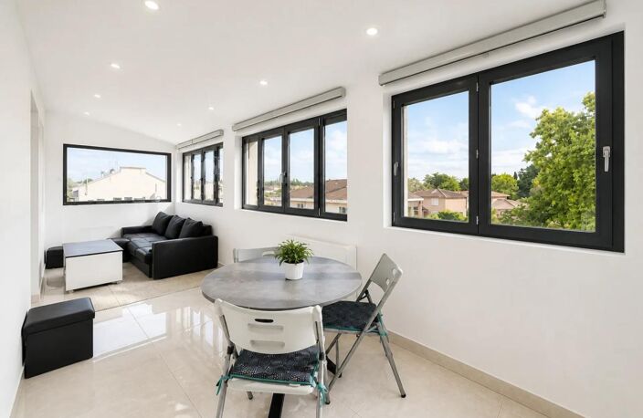 Maison de 9 pièces de 188 m² à Feyzin — photo 4
