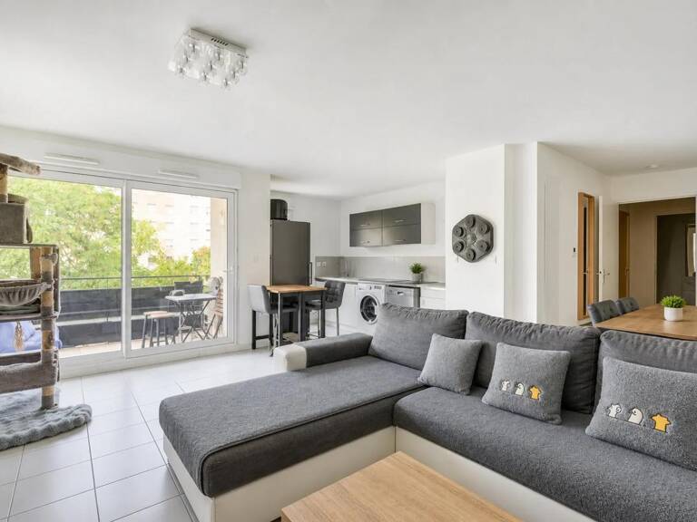 Villeurbanne - T3 61m2 - Balcon - Calme - Box possible — photo 1