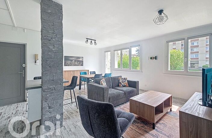 Appartement traversant, lumineux, entièrement rénové, environnement très calme, une cave et un box privatif sécurisé — photo 2