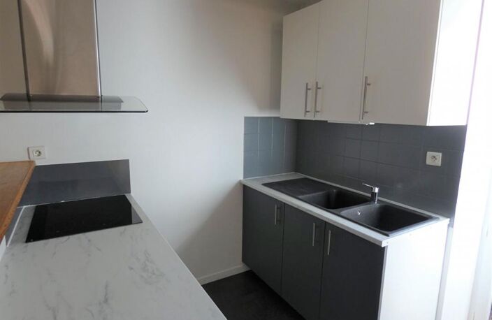 CENTRE ST GENIS LAVAL - T3 - 79.18 m² - Coup de coeur — photo 3