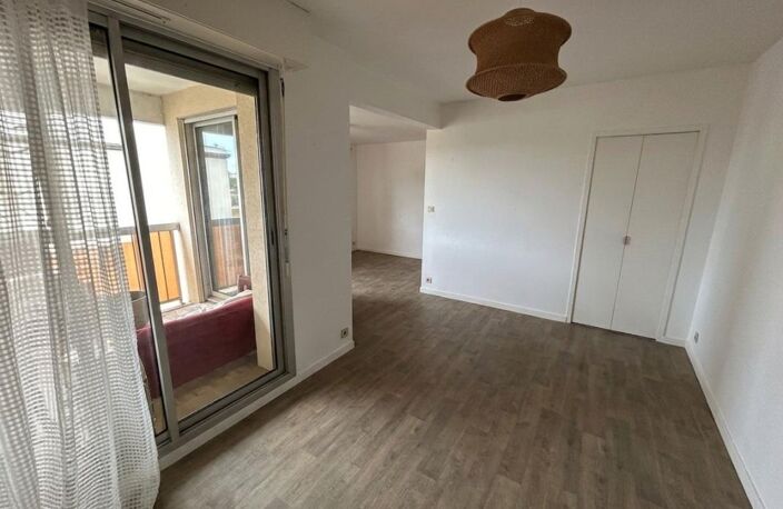 Appartement T2 bis / T3 de 51m² à Bordeaux Fondaudège / Jardin Public / Tivoli — photo 4