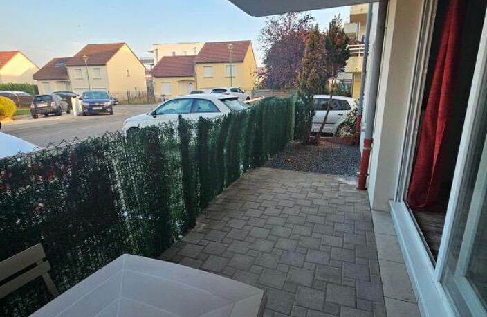 MAIZIÈRES-LÈS-METZ – F2 DE 34M² – TERRASSE 15,5 M² – PARKING — photo 2