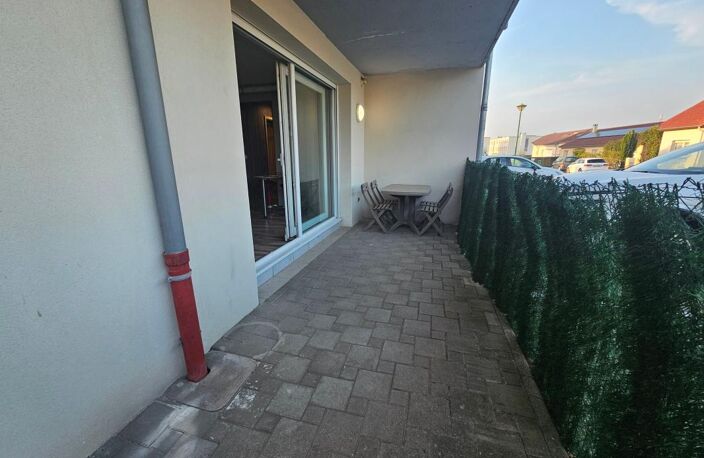 MAIZIÈRES-LÈS-METZ – F2 DE 34M² – TERRASSE 15,5 M² – PARKING — photo 3