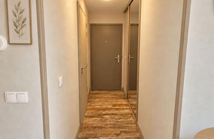 MAIZIÈRES-LÈS-METZ – F2 DE 34M² – TERRASSE 15,5 M² – PARKING — photo 4