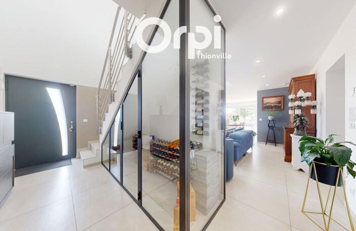Maison de 176 M² d'une construction de 2022 sur 6.82 ares avec 4 chambres + bureau — photo 3