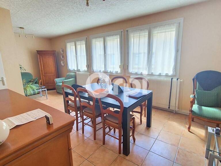 Appartement À Vendre — photo 1