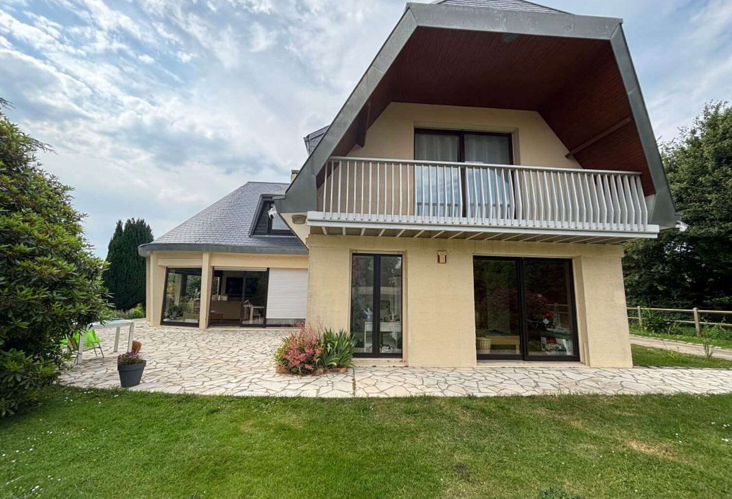 Maison À Vendre — photo 1