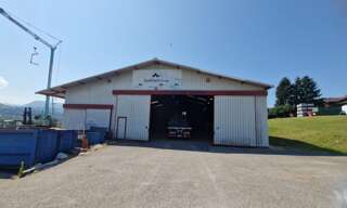 Local industriel  765 m² à louer à Entrelacs (73410)