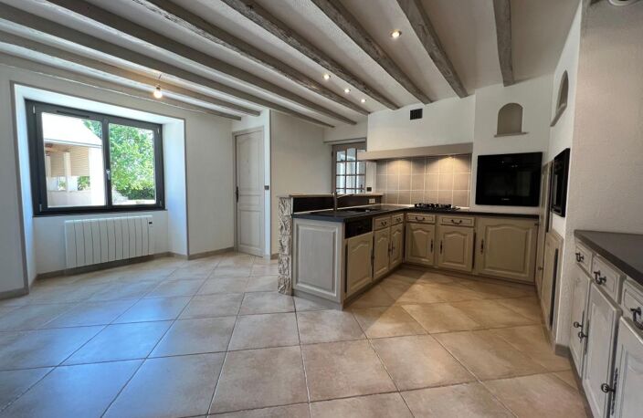 🍇 Longère de charme entièrement rénovée : Jardin gourmand, dépendance XXL et aucun travaux à prévoir ! ✨ — photo 4