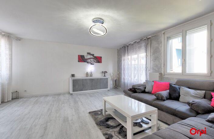 Appartement duplex 4 pièce(s) 84.45 m2 -  Reims secteur ave de Laon/Charles Arnould — photo 2