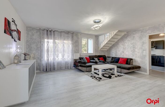 Appartement duplex 4 pièce(s) 84.45 m2 -  Reims secteur ave de Laon/Charles Arnould — photo 3