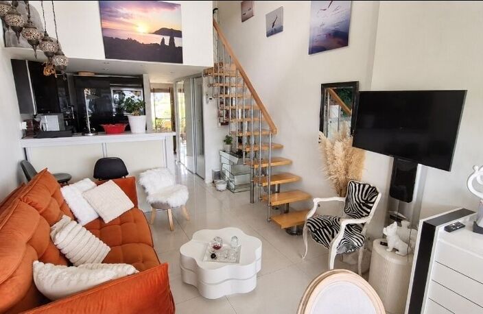 Appartement duplex T2 + bureau à vendre Pin-Rolland — photo 2