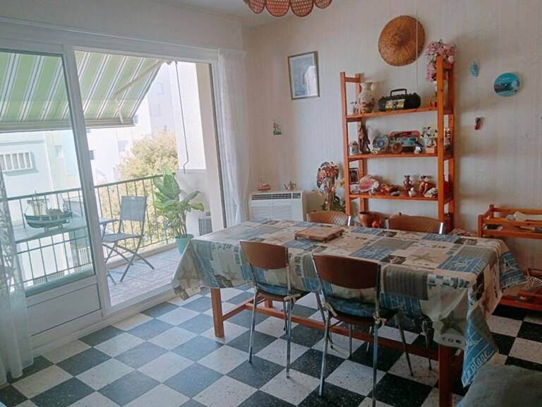 Appartement T2 avec garage et cave - Saint Jean De Monts 2 pièces - 45.15 m2 - 149000  TTC — photo 1