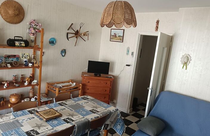 Appartement T2 avec garage et cave - Saint Jean De Monts 2 pièces - 45.15 m2 - 149000  TTC — photo 4